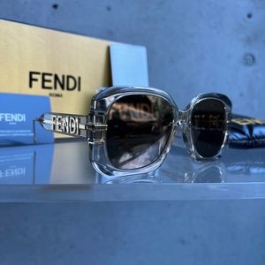 Fendi Graphy 55mm Oversized Sunglasses in beige